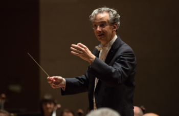 Fabio Luisi Conducting