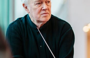 Edo de Waart, conductor